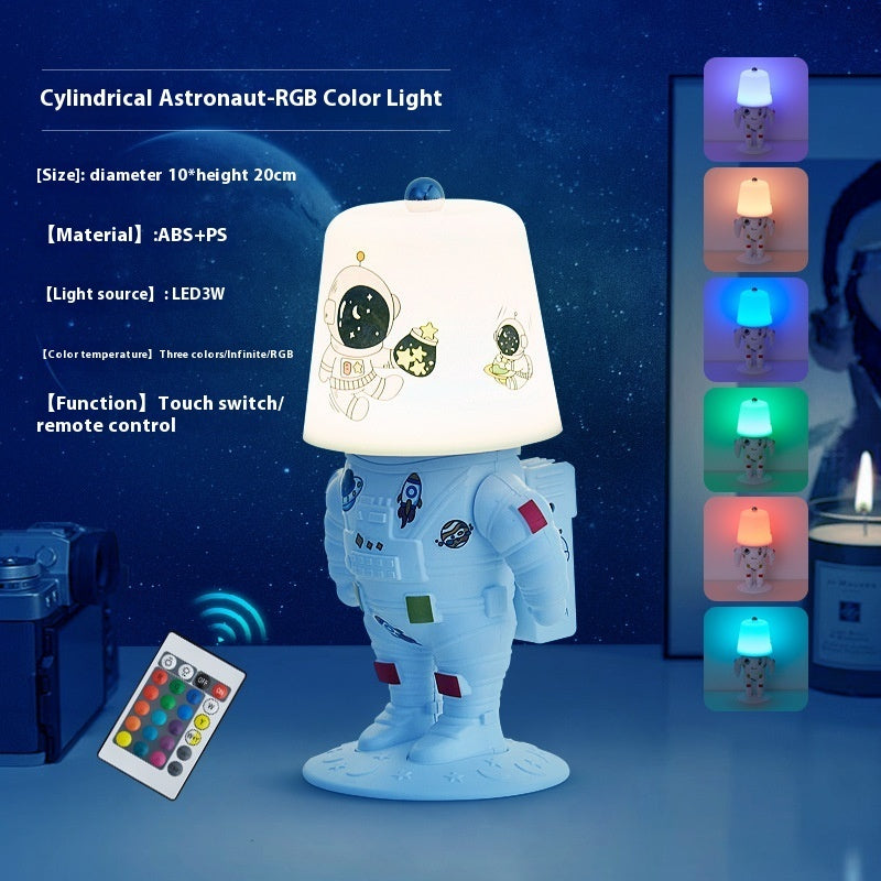 Creative Astronaut Small Night Lamp