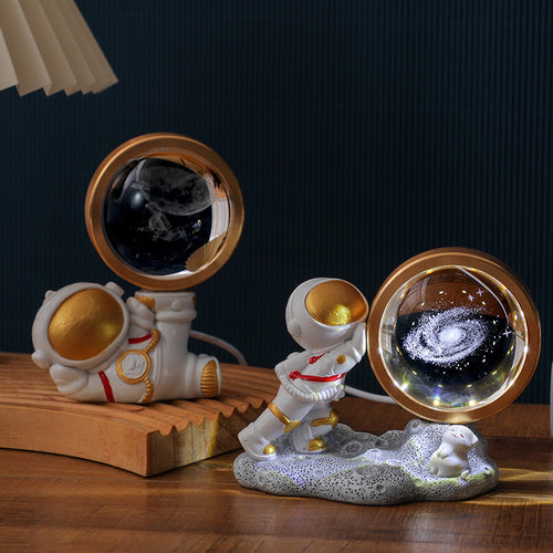 Astronaut Small Night Lamp 3D